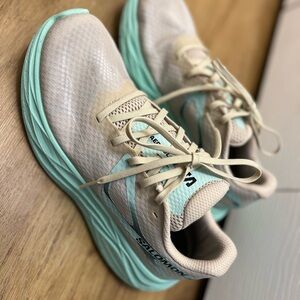 Salomon Athletic Shoes in Cream and Mint